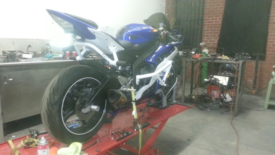 ON-POINT製 スタントケージ YZF-R6(06-17)