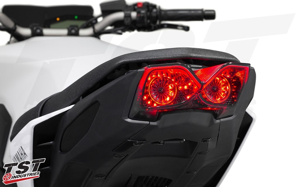 TST Industries MT09 (17-) ウィンカー内蔵 LEDテールライト