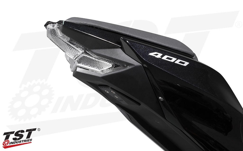 TST industries Ninja400 (18-) ウィンカー内蔵 LEDテールライト