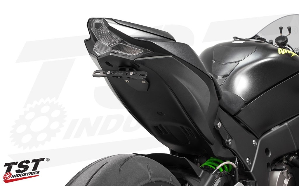 TST Industries Z1000 (14-) ウィンカー内蔵 LEDテールライト