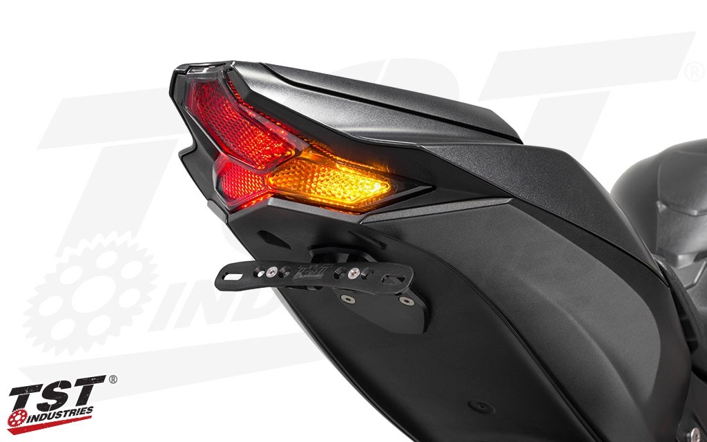 TST Industries Z1000 (14-) ウィンカー内蔵 LEDテールライト