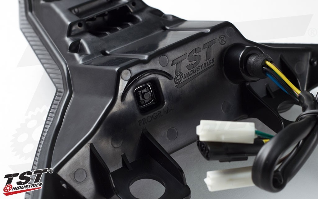 TST Industries Z1000 (14-) ウィンカー内蔵 LEDテールライト