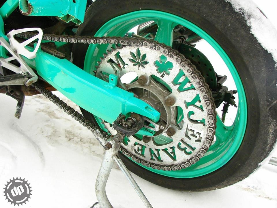 DIXER PARTS デザインリアスプロケット GSX-S750