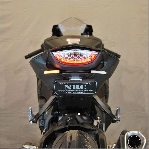 NRC CBR 1000RR (17-) ウィンカー内蔵 Tuckedモデル フェンダーレスキット
