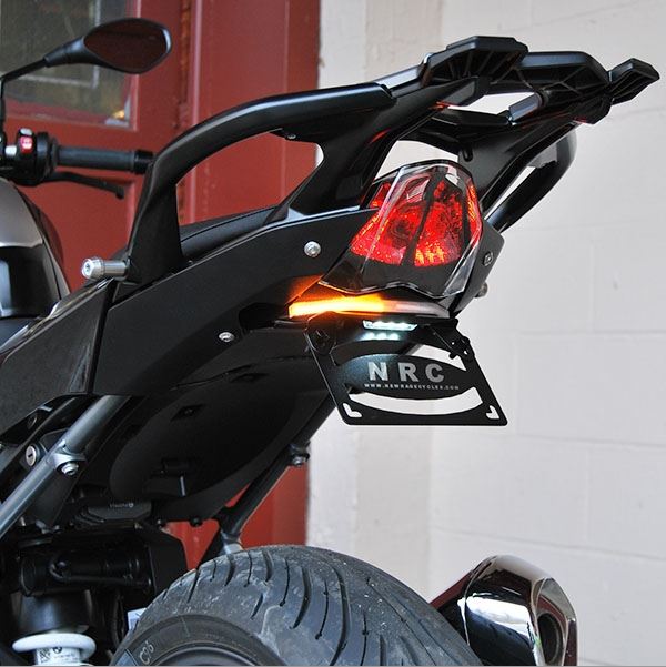 NRC BMW R1200R / R1200RS (15-) ウィンカー内蔵 スタンダード フェンダーレスキット