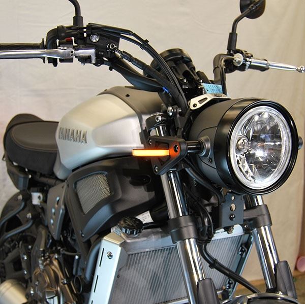 NRC XSR 700 LED フロントウィンカー キット
