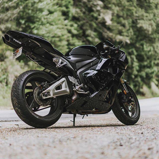 TOCE Performance 製 スラッシュ スリップオン マフラー CBR600RR (07-18)