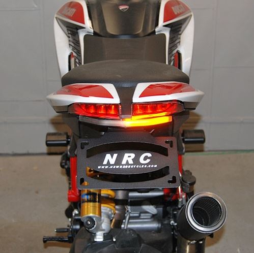 NRC ハイパーモタード 939 / 821 ウィンカー内蔵 スタンダード フェンダーレスキット