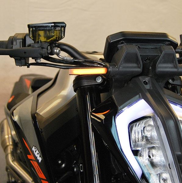 NRC KTM Duke 790 フロントウィンカー キット