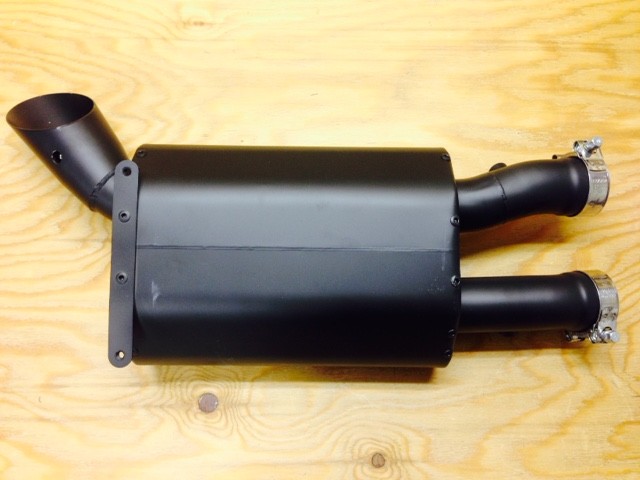 テイラーメイド製 YZF-R1(15-18) GPスタイルマフラー