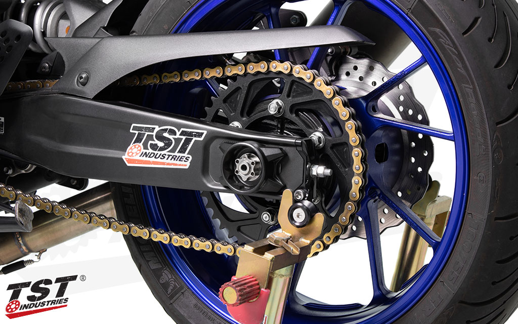 TST Industries YZF-R25/R3 MT-25/MT-03 超軽量 ジュラルミン スプロケット
