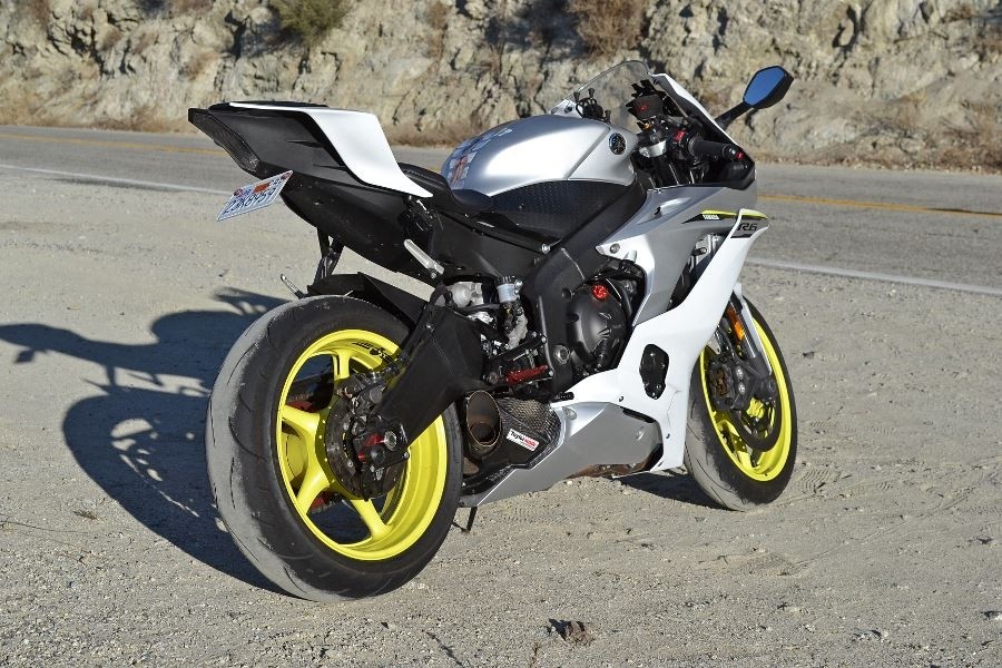 テイラーメイド YZF-R6(17-) GPスタイル フルエキゾーストマフラー