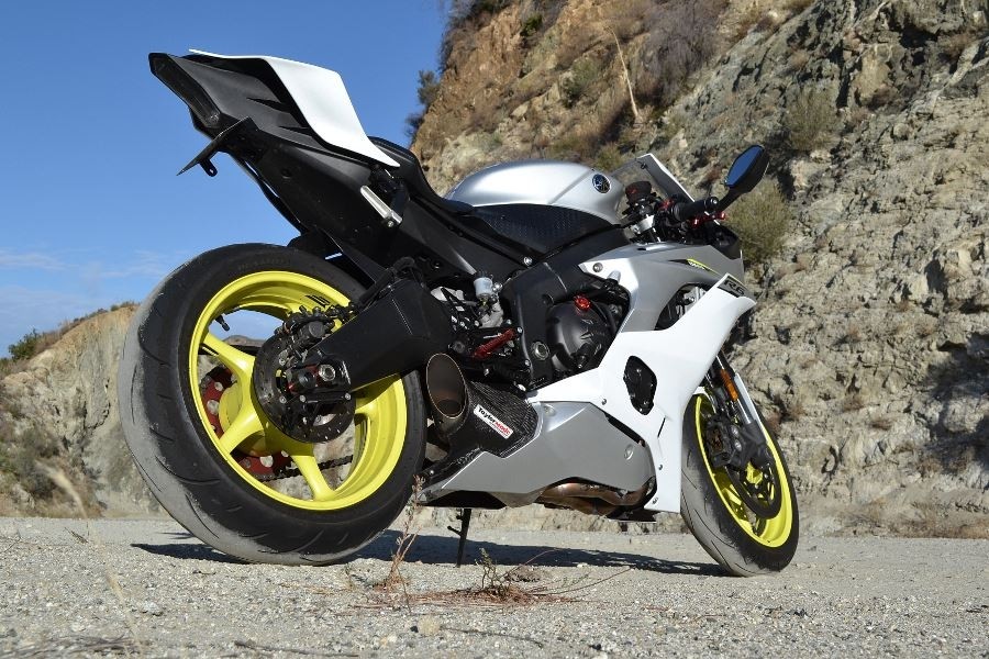 テイラーメイド YZF-R6(17-) GPスタイル フルエキゾーストマフラー