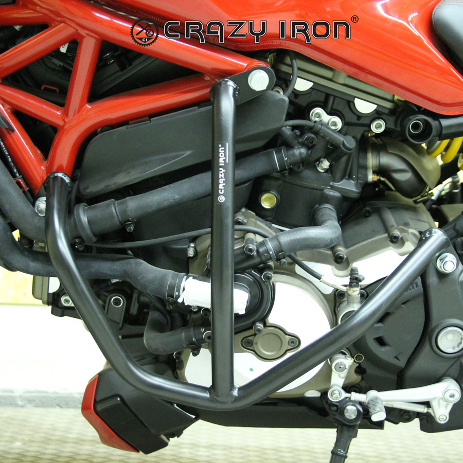 CRAZY IRON エンジンガード モンスター821 / 1200