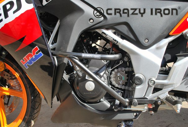CRAZY IRON エンジンガード CBR250R