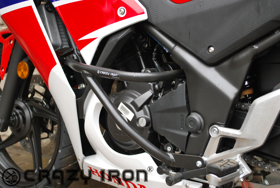 CRAZY IRON エンジンガード CBR250R