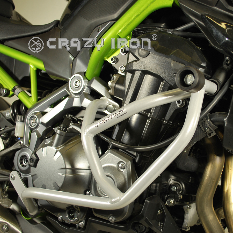 CRAZY IRON エンジンガード Z900
