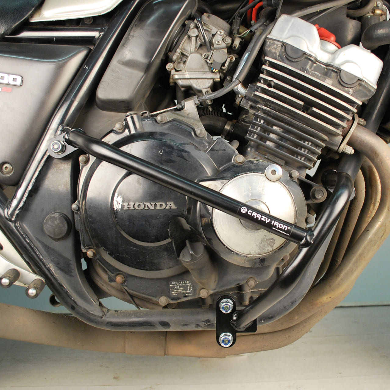 CRAZY IRON エンジンガード Ver1 CB400SF