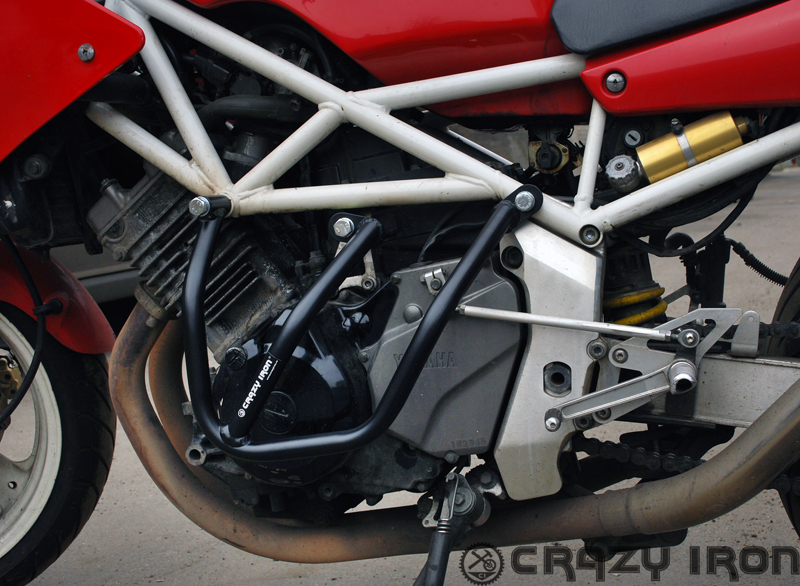 CRAZY IRON エンジンガード TRX850