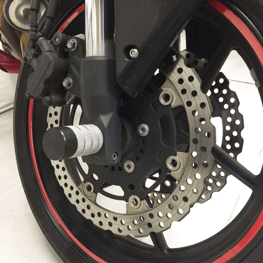 CRAZY IRON スタント用 フロントアクスルスライダー Z750 (07-12) 1 CRAZY IRON スタント用 フロントアクスルスライダー Z750 (07-12)