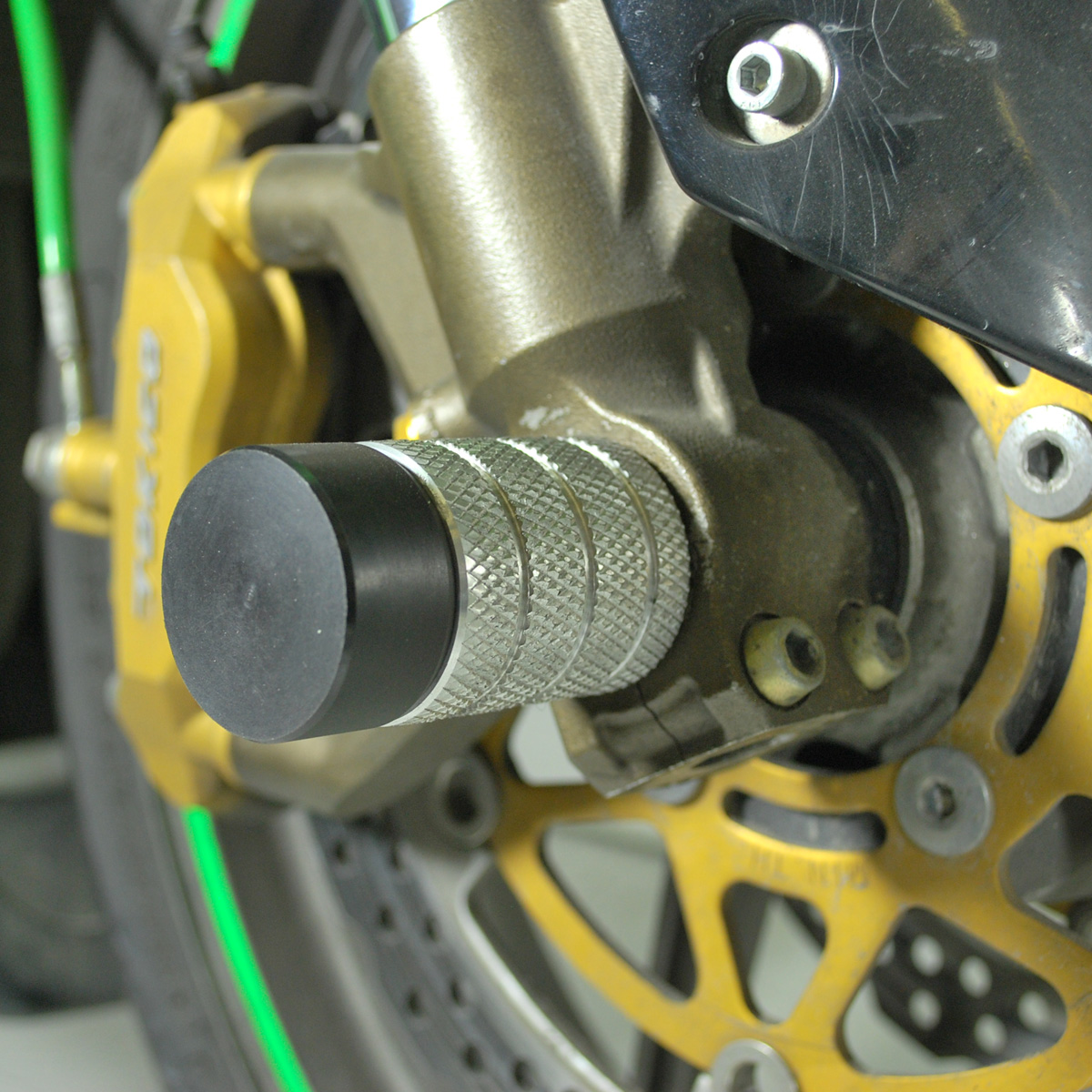 CRAZY IRON スタント用 フロントアクスルスライダー ZX-6R (03-06)