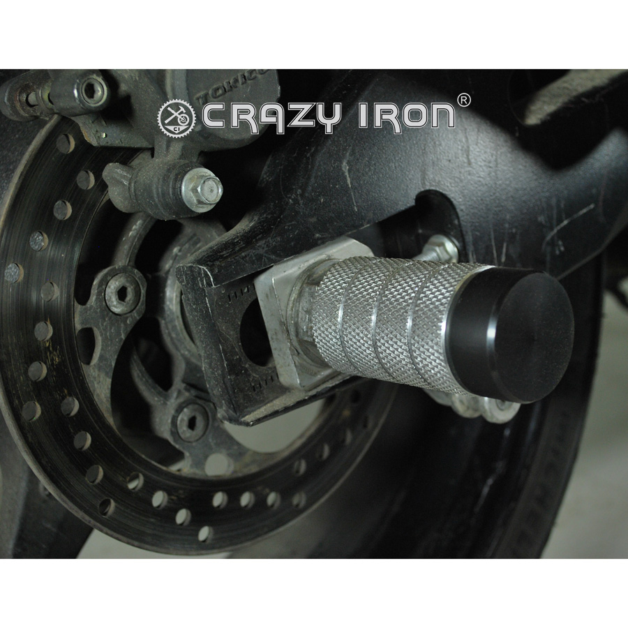 CRAZY IRON スタント用 リア アクスルスライダー GSX-R1000 (05-08)