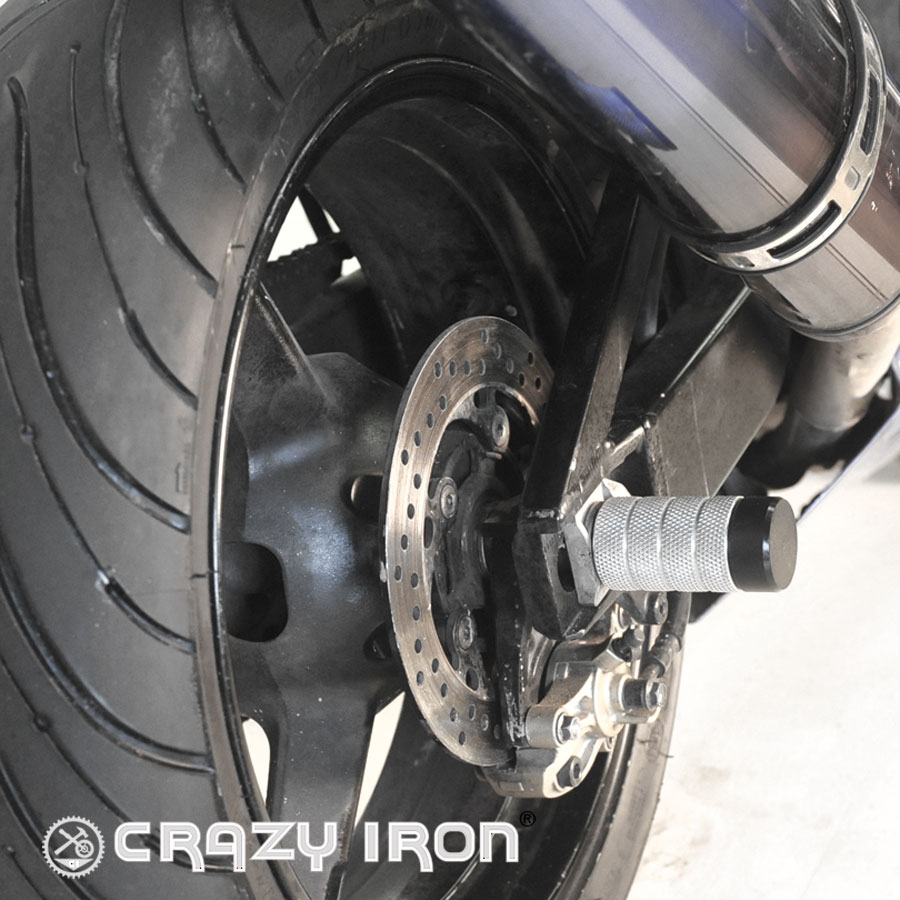 CRAZY IRON スタント用 リア アクスルスライダー GSX-R600 GSX-R750 (04-05)