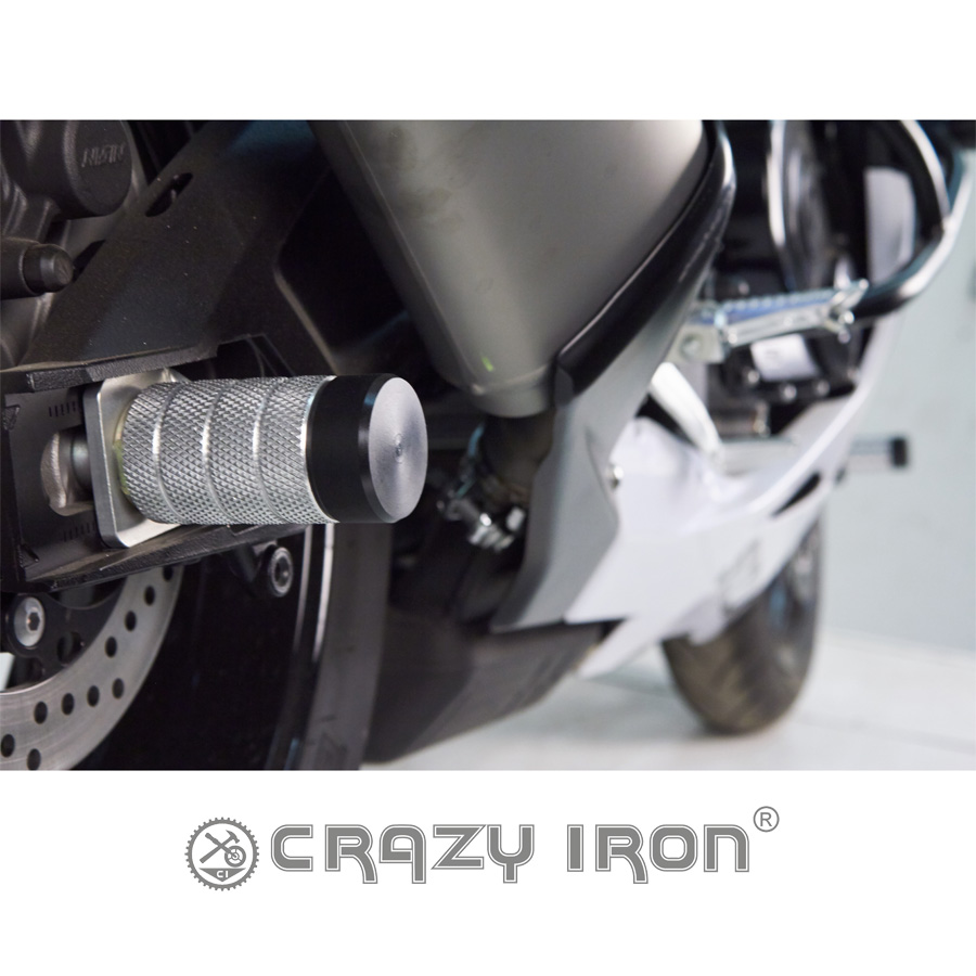 CRAZY IRON スタント用 リア アクスルスライダー GSX-R600 GSX-R750 (11-)