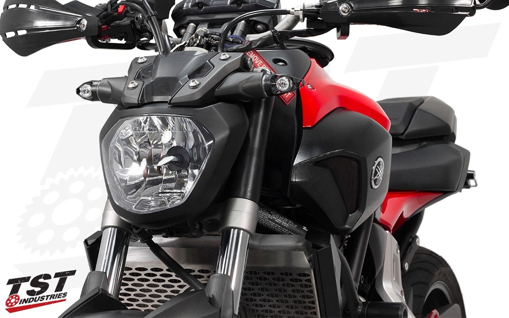 TST Industries MT-09/MT-07/FZ1 GTR LED ウィンカーセット