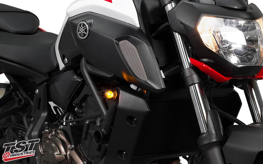 TST Industries MT-09/MT-07/FZ1 GTR LED ウィンカーセット