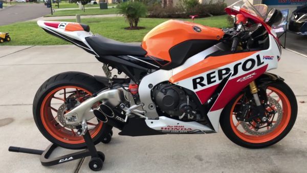 TOCE Performance 製 スラッシュマフラー CBR1000RR(12-16)