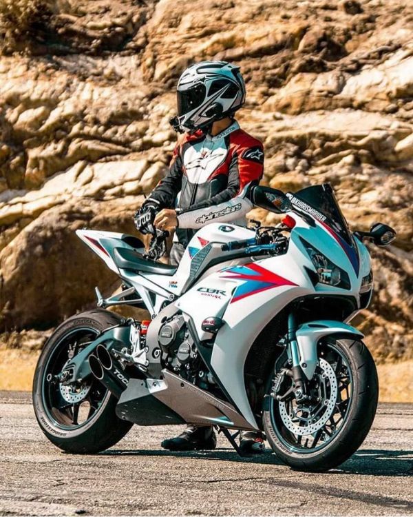 TOCE Performance 製 スラッシュマフラー CBR1000RR(12-16)