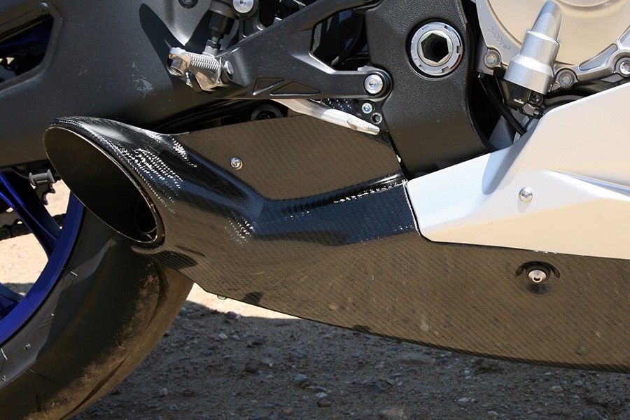 テイラーメイド製 YZF-R1(15-18) GPスタイルマフラー