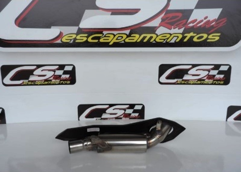 CSRacing製 アンダーマウントスリップオンマフラー Z750